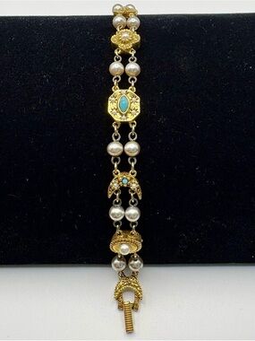 Vintage Goldette NY Gold-Tone Pearl Bracelet with Turquoise Accents